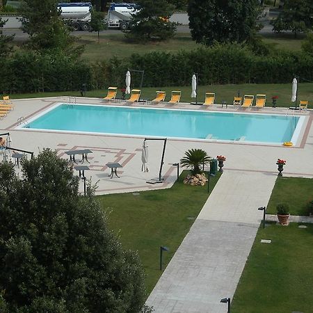 Park Hotel Ripaverde บอร์โก ซาน ลอเรนโซ ภายนอก รูปภาพ