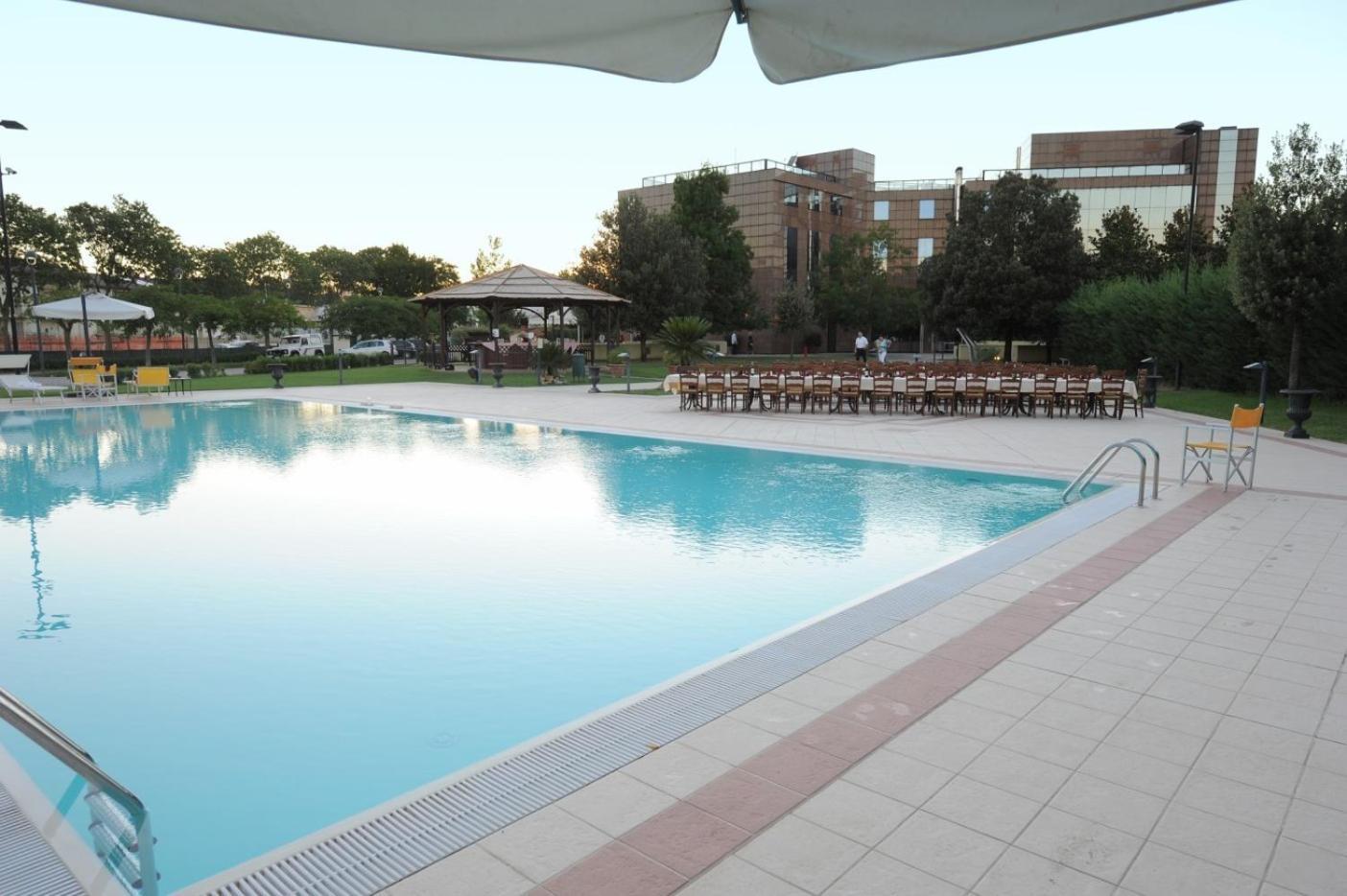 Park Hotel Ripaverde บอร์โก ซาน ลอเรนโซ ภายนอก รูปภาพ