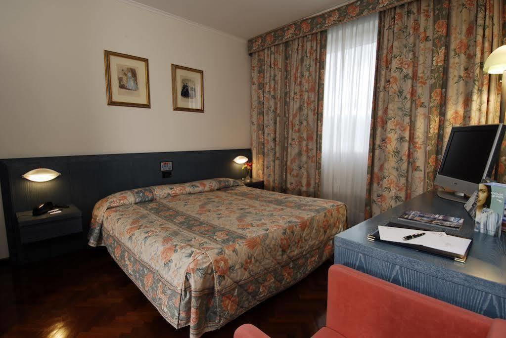 Park Hotel Ripaverde บอร์โก ซาน ลอเรนโซ ภายนอก รูปภาพ